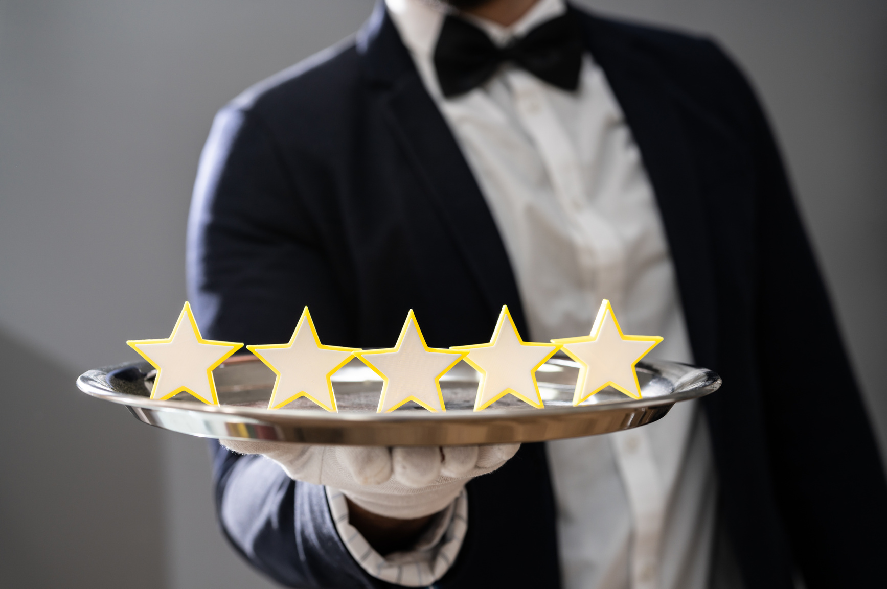 Hospitality Hotel Butler Serving 5 Star